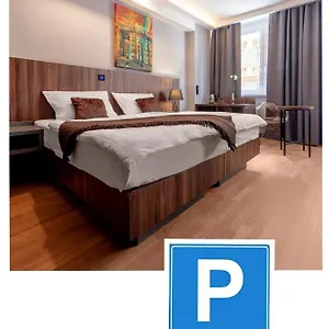 Atelier 3*, Ljubljana Szlovénia