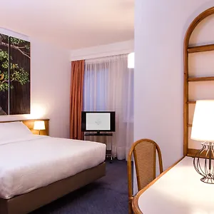 https://sagitta-swiss-quality-hotel.genevahotels4all.com