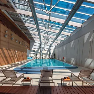 Hotel Hilton Geneva And Conference Centre
