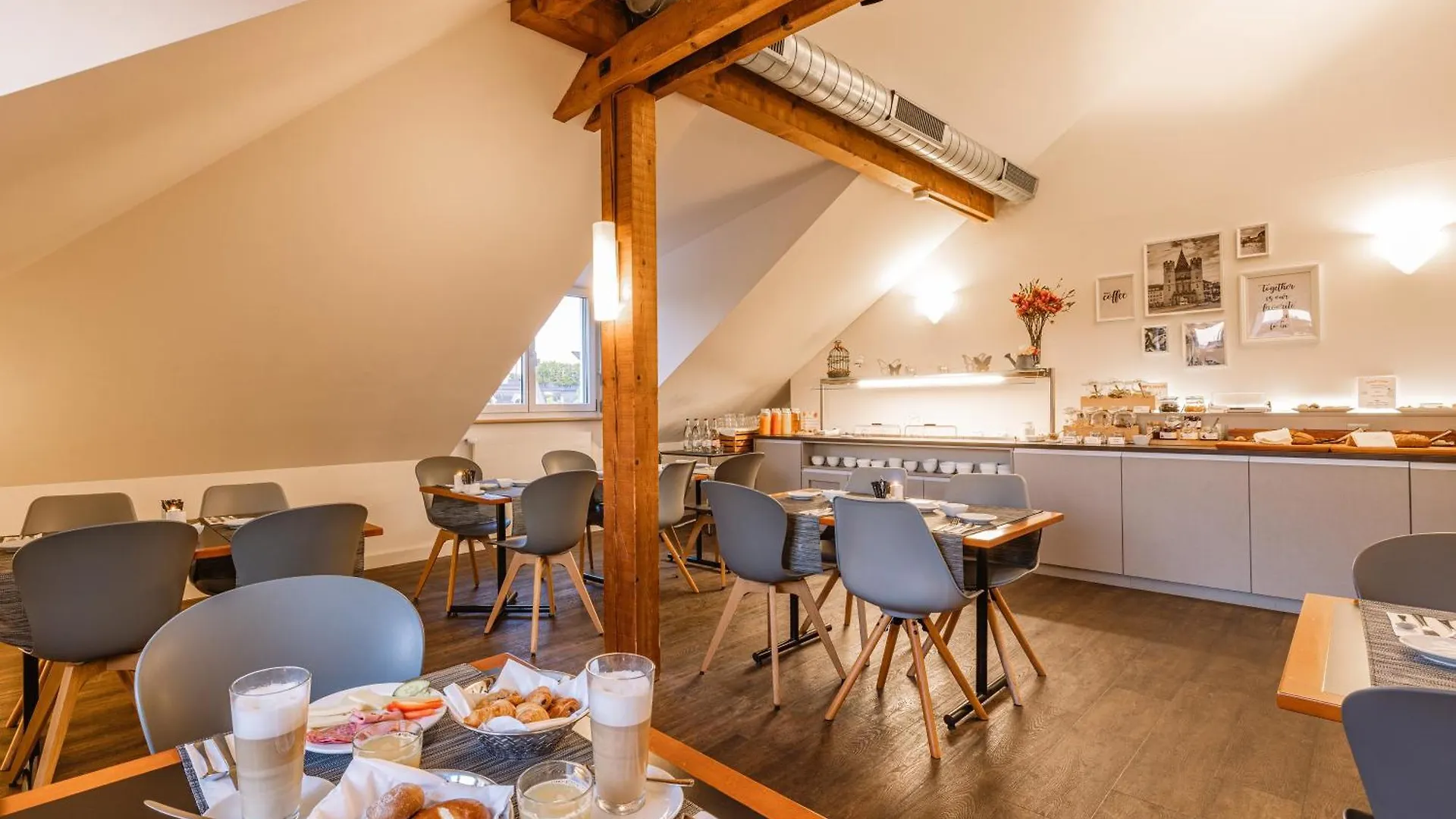 ****  Hotel Spalentor - Ihr Sympathisches Stadthotel Basel Switzerland